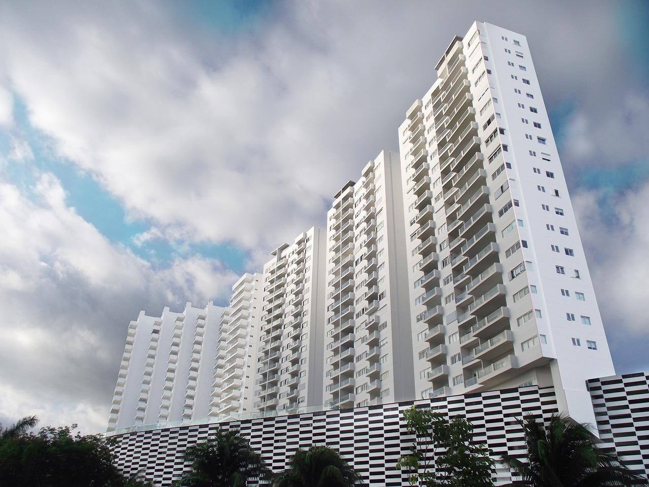 杭州崇賢區(qū)最新住宅價格概覽與趨勢分析