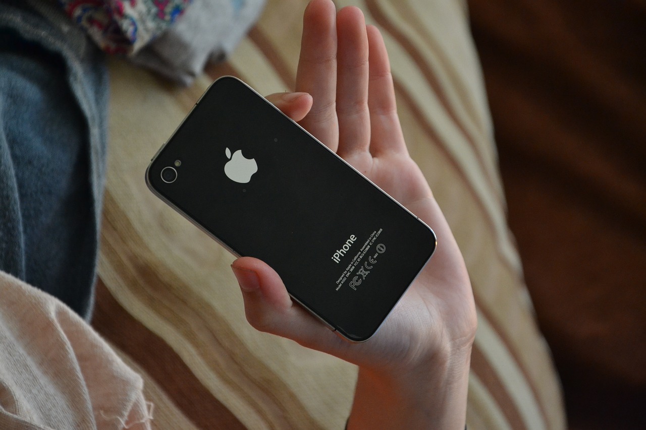 iPhone X價(jià)格揭秘，市場定位、影響因素與消費(fèi)者反應(yīng)全面解析